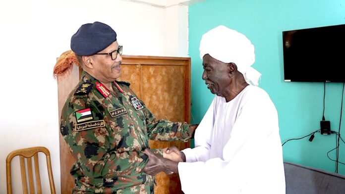 عضو السيادة الفريق إبراهيم