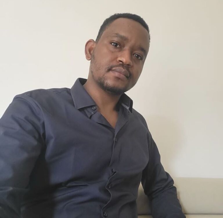 التكبر يسبق السقوط .. كتب : أحمد حسين سكويا ..