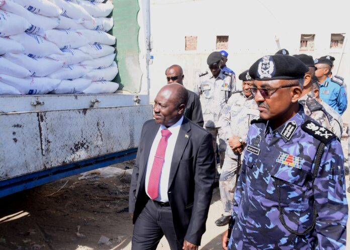 وزير الداخلية المكلف يدشن