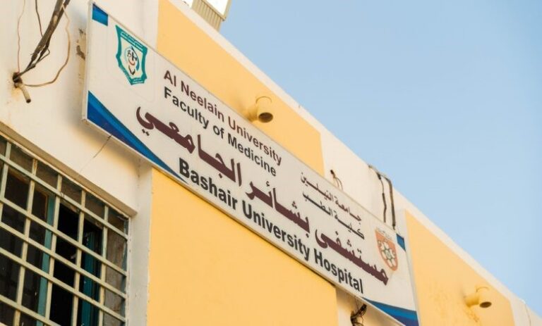 مليشيا الدعم السريع تنهب إمدادات إنسانية من مستشفى بشائر في الخرطوم