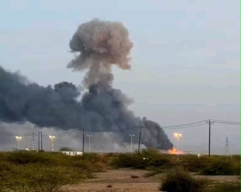مسيرات انتحارية تستهدف بورتسودان والقوات المسلحة توضح .