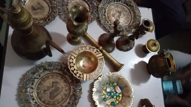 توقيف  شبكة  بحوزتها ١٨ قطعة اثرية