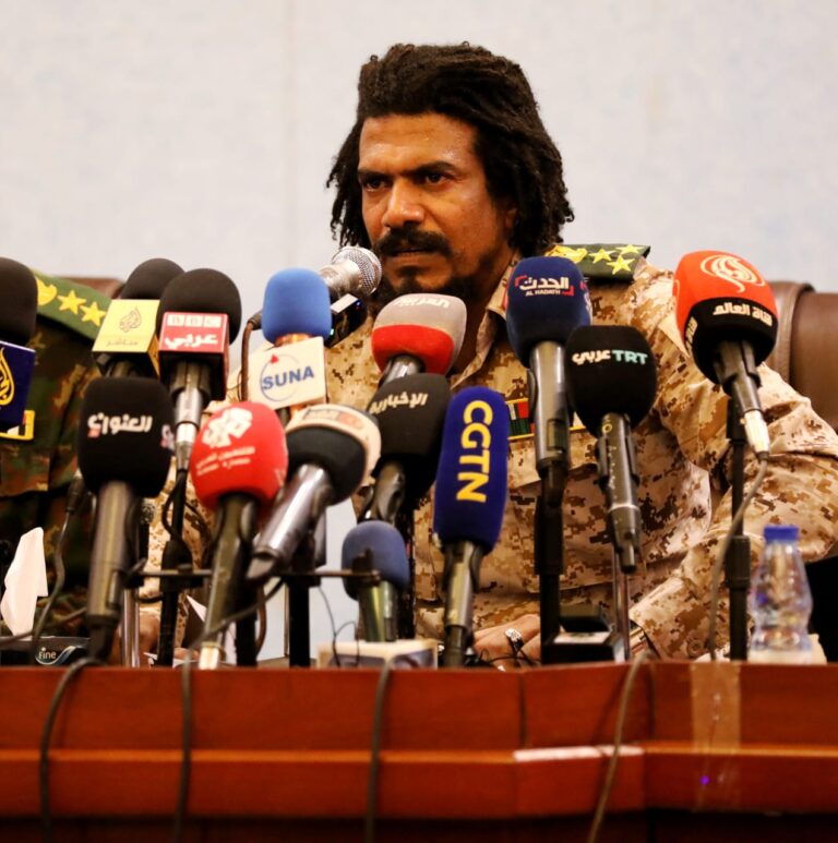 السافنا .. مؤتمر “تعرية”  مليشيا آل دقلو..  السافنا يكشف تفاصيل إصابة حميدتي بالقيادة العامة.  تقرير : رمضان محجوب